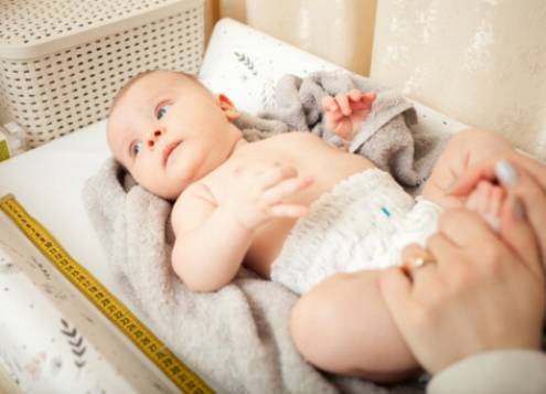 Främja emotionell reglering hos ditt spädbarn: Tips för föräldrar