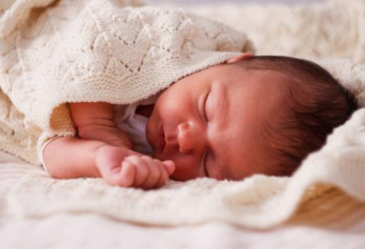 Att bemästra konsten att få bebisar att sova: En guide för utmattade föräldrar