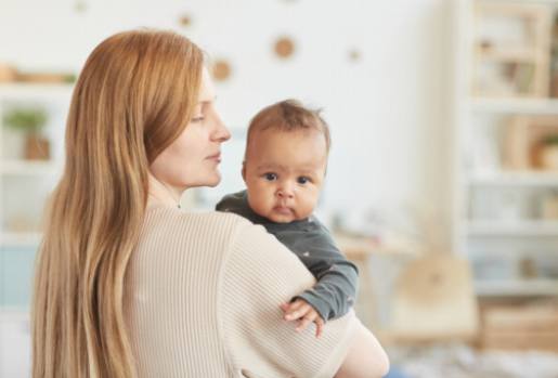 Babysömnslösningar: Hur du återvinner din vila som ny förälder