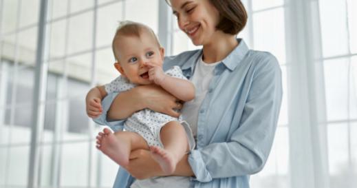 Lugnande strategier för bebisar med separationsångest vid läggdags